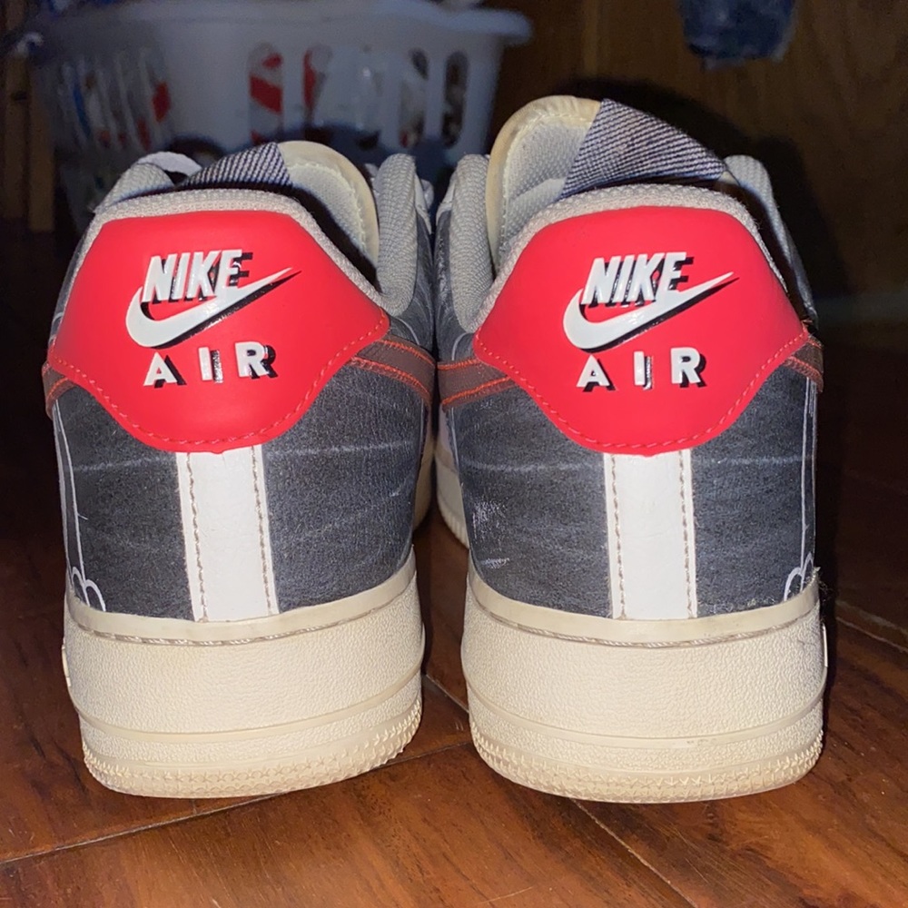 Air Force 1 - Picture 5 of 9